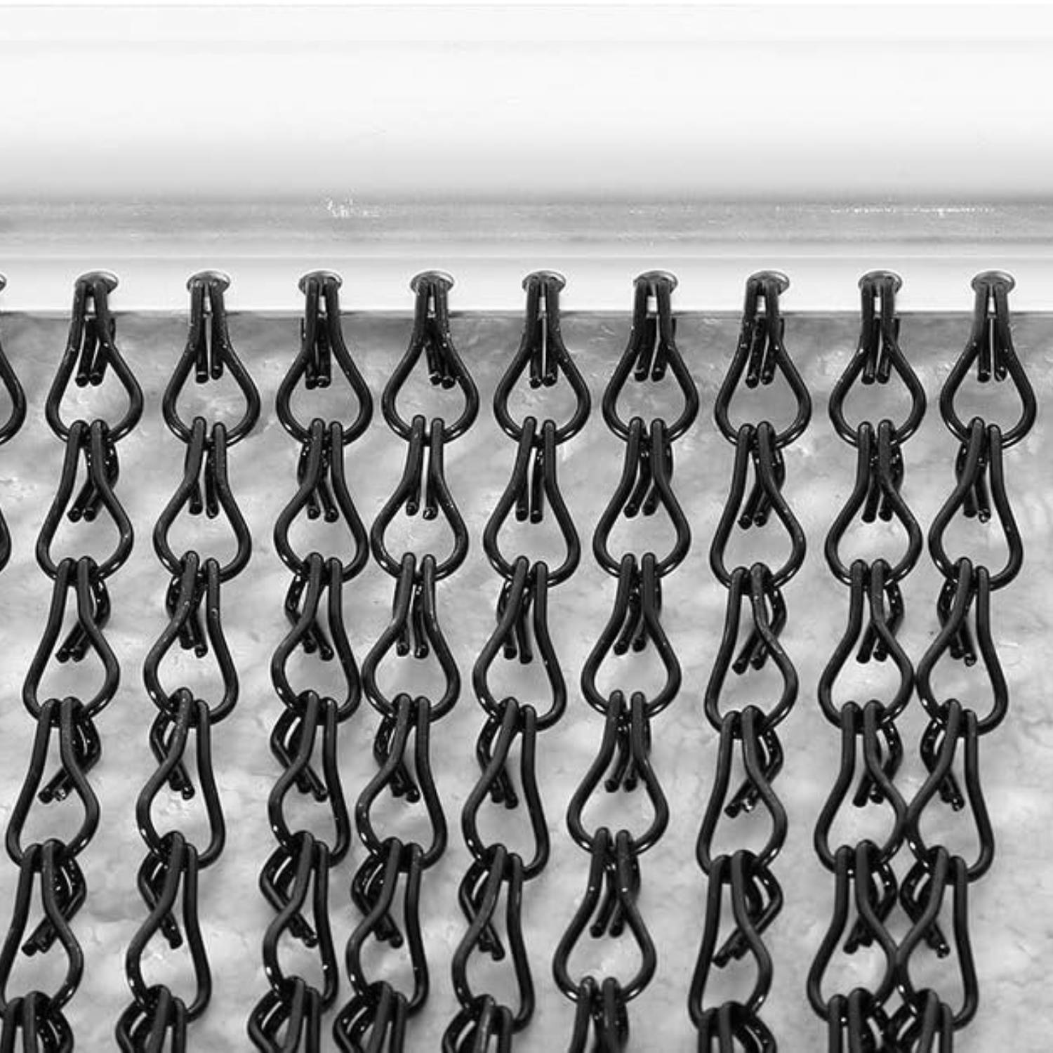 Chain Mail Curtain - Black: image 7